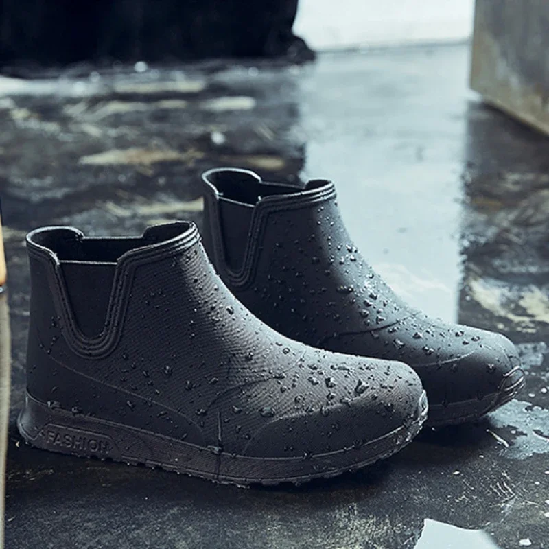 Mens Fashion Summer 2025 - Sepatu bot karet untuk pria, sepatu