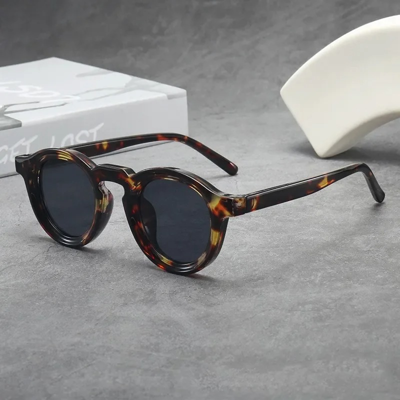 Kacamata Hitam Bulat Kualitas  - Men'S Fashion Round Glasses ulasan dan harga
